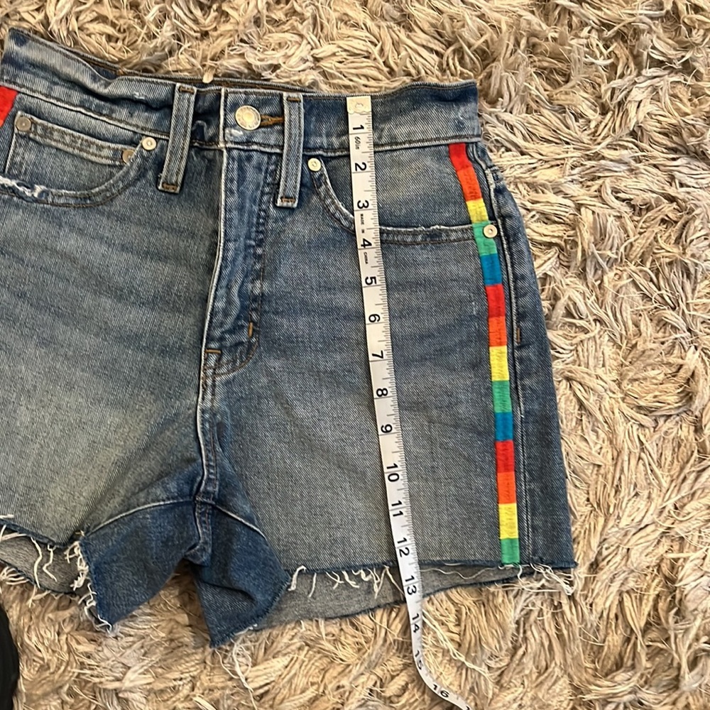 New. J Crew Point Sur shorts. Size 25 - Picture 7 of 7